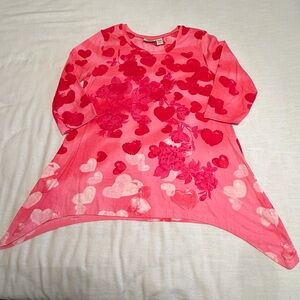 Collections Etc Top Womens L Pink Heart Floral Sequin Tunic Valentine Sharkbite